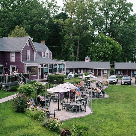 Plum Point Lodge Himrod Екстериор снимка